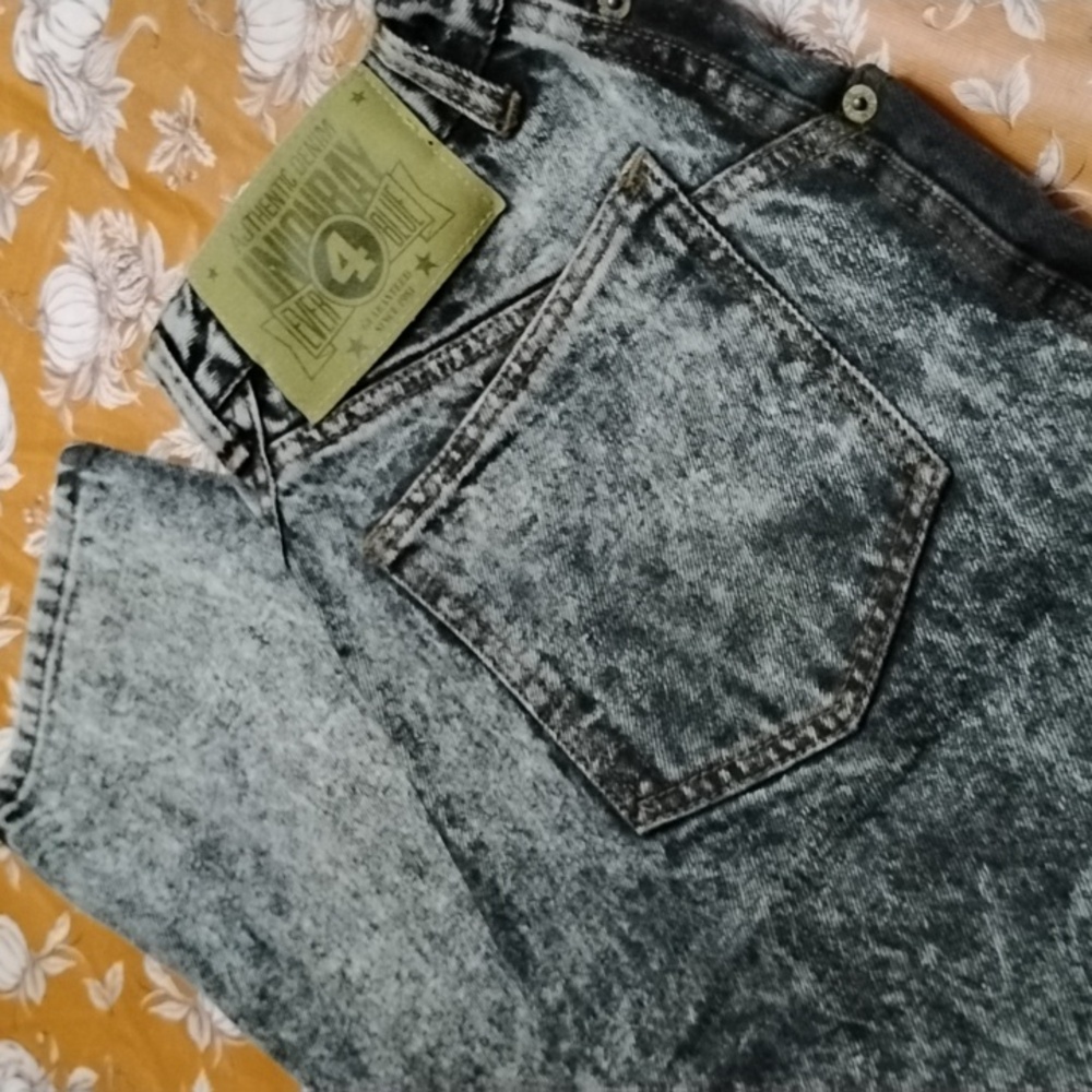 Vintage Acid Wash Jean High Waist Straight Barrel Leg Size 11 Union Bay 80s 90s